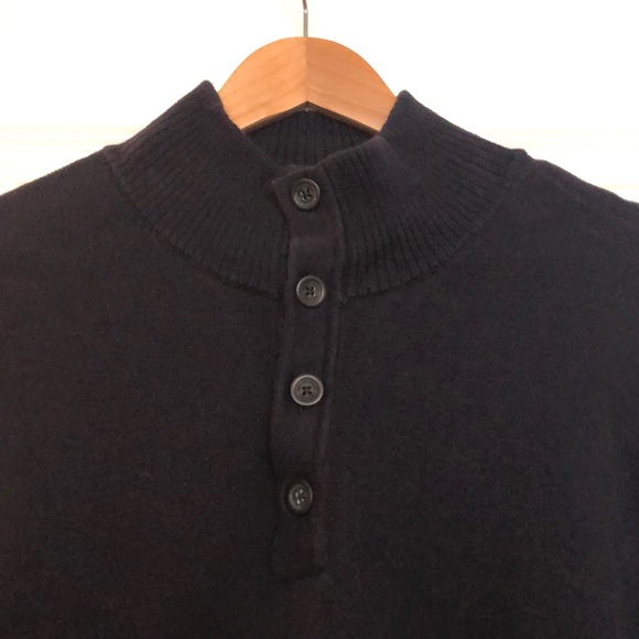 American Eagle black sweater - Picture 2 of 2